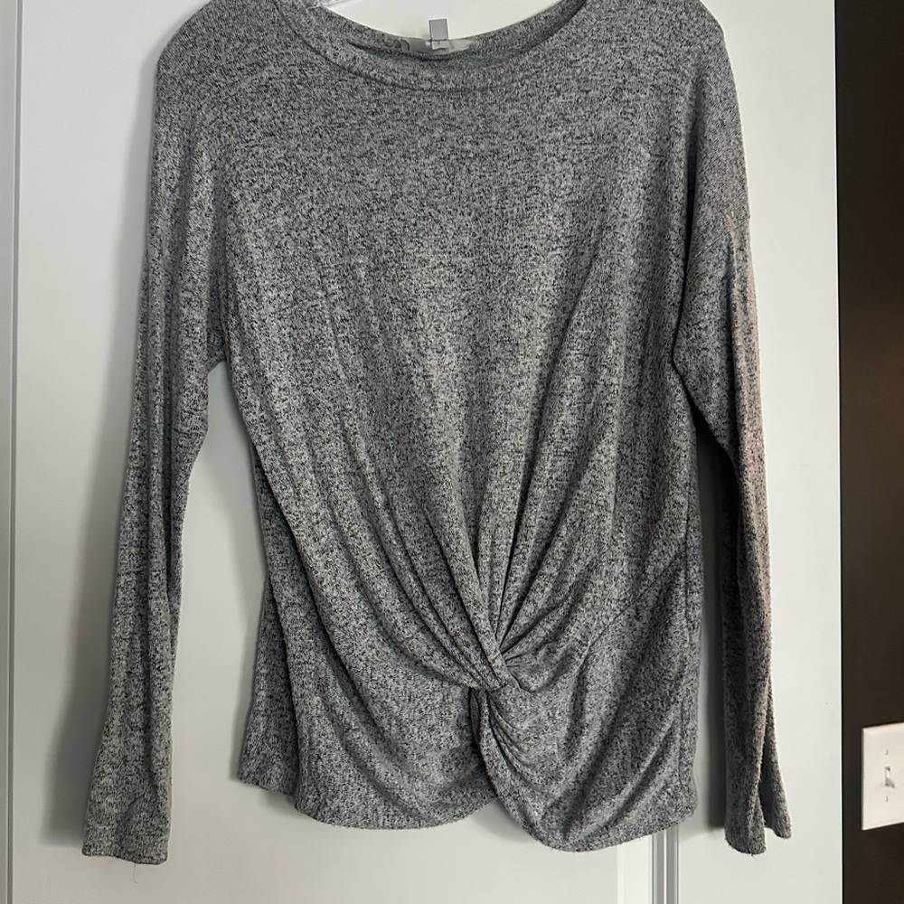 Gaze Heather Gray Twist Front Long Sleeve Top